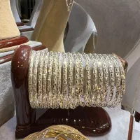 النگو ورساچه سبک و نمادار جدید|جواهرات|کاشان, بازار کاشان|دیوار