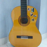 گیتار یاماها c40