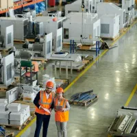 نیروی کار ساده  فقط آقا کارخانه کشمش