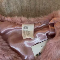 جلیقه خز صورتی دخترانه H&M|کفش و لباس بچه|تهران, ونک|دیوار