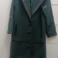 پالتو|لباس|اصفهان, شیخ طوسی|دیوار