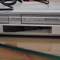 دستگاه پخش‌کننده DVD و VHS برند LG