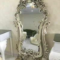 آینه و دکور سالن زیبایی