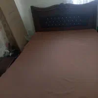 تخت دونفره چوبی