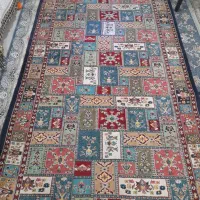 یک تخته گلیم به اندازه ۱۷۰ در ۳ متر
