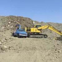 جرثقیل نیسان 2تن(بارگیری،تخلیه،حمل و نقل)|خدمات حمل و نقل|همدان, |دیوار