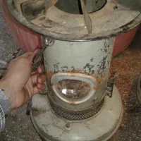چراغ نفتی معاوضه با گوشی دارم