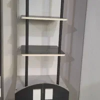 تخت خواب یک نفره و کمد