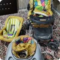 تعدادی وسیله بچه کالسکه عروسک|اسباببازی بچه|کرمانشاه, |دیوار