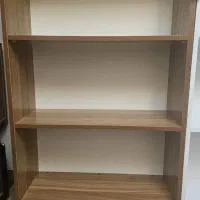 دوعدد کتابخانه به فروش میرسد