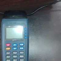 یک عدد دستگاه کارت خوان