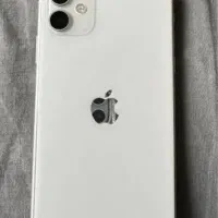 ایفون ۱۱نرمال ۶۴ گیگ باطری۷۵ سفید