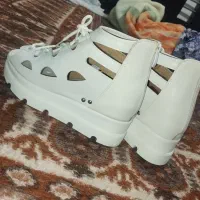 فروش فوری کفش لژ دار سفید سایز۳۷/۳۸