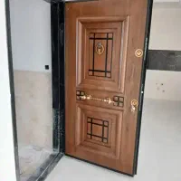 نصاب درب چوبی و ضد سرقت و دستگیره و قفل و یراق