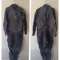 وت سوت غواصی و دره نوردی|غواصی و ورزش‌های آبی|تهران, حر|دیوار