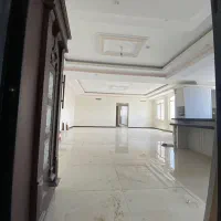 ۱۴۲ متر طبقه اول کلید نخورده/ بر اصلی خیابان محققی|فروش آپارتمان|تهران, منیریه|دیوار