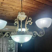 دو جفت لوستر همراه دو جفت دیوار کوب فروش .ف.و.ر.ی