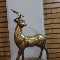مجسمه گوزن برنجی