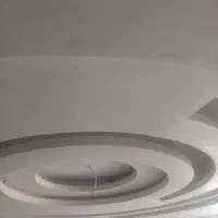 کار گچ کاری خورده کاری کاشی لکه گیری سیمان کاری