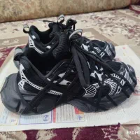 کتونی بالنسیاگا سایز44