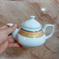 قوری بزرگ‌ کوچیک قیمت ۱۵۰ حراج|قوری، کتری، قهوه‌ساز دستی|نظرآباد, نظرآباد|دیوار