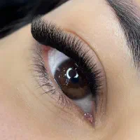 اکستنشن مژه انجام بده لیفت ابرو رایگان