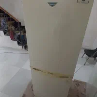 یخچال فریزر امرسان سالم و سرحال در حال کار