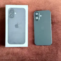 ایفون ۱۶ نرمال بسیار تمیز در حد نو