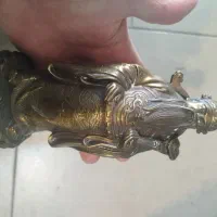 مجسمه برنزی قدیمی|کلکسیون اشیاء عتیقه|تهران, امام زاده عبدالله|دیوار