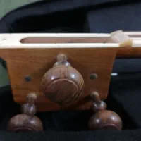 تار|سازهای سنتی|نیشابور, دارایی|دیوار