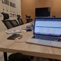 آموزش ادمینی حرفه ای با هوش مصنوعی