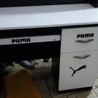 میز کامپیوتر کاملا سالم و تمیز