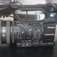 دوربین فیلمبرداری nx3