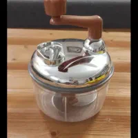 جادستمالی باسطل|ظروف سرو و پذیرایی|مشهد, شهید احمدی روشن|دیوار