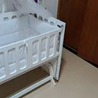 گهواره وتخت کنارمادر۳۵۰۰۰۰۰ هزارتومان|تخت و صندلی بچه|تنکابن, |دیوار