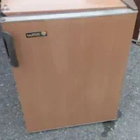 یک عدد یخچال سالم درحدنو