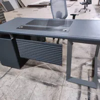 میز پایه فلزی|دفتر کار|سنندج, |دیوار