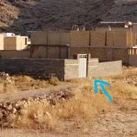 زمین چهار دیواری
