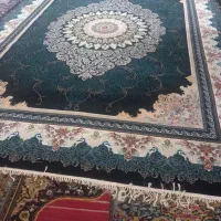 دوعدد فرش