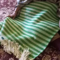 گلیم قدیمی  خاک کفشاتونم بخرید ازم عرصه بم سخته