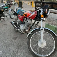 موتور مدل 87|موتورسیکلت|قم, ولیعصر|دیوار