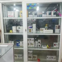 فروش قفسه و ویترین مغازه موبایل فروشی