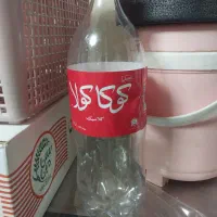 تعداد زیادی بطری نوشابه ۱/۵لیتری تروتمیز