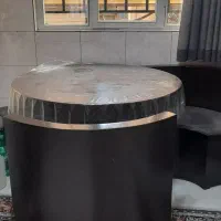 میز ناهار خوری در حد نو