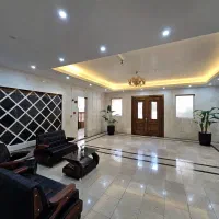 پیشخرید ، سازندهخوشنام / موقعیت ارزنده