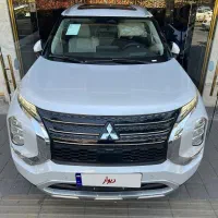 میتسوبیشی اوتلندر ۲۰۲۳