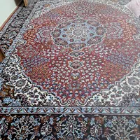 دو عدد فرش وچهار عدد صندلی ناهار خوری|فرش|بروجرد, |دیوار