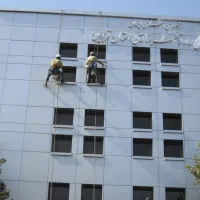 کار در ارتفاع.پیچ رولپلاک،شستشوی نما