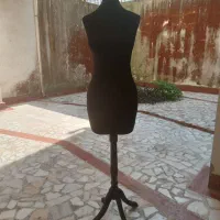 تعدادی مانکن برای لباس