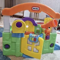 سرسره ، خانه بازی ، اسباب بازی و قصری کودک